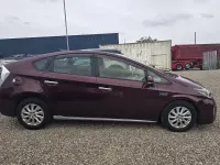 Used Toyota Prius 122 HP (89 kW) 2021 Maroon Hatchback