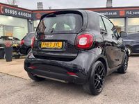 Used Smart ForTwo Coupé Premium 71 HP (52 kW) 2017 Black Coupe
