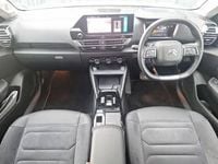 Used Citroën e-C4 100 kW (136 HP) 2024 White Hatchback