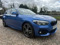 Begagnad BMW 118 Efficient Dynamics 2019 Blå Halvkombi