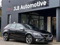 Begagnad Volvo V40 R-Design 120 HK (88 kW) 2015 Svart Halvkombi
