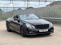Gebraucht Mercedes E220 170 PS (125 kW) 2011 Schwarz Cabrio