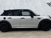 Usado Mini Cooper S Hatch 176 HP (129 kW) 2022 Prateado Citadino