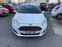 Used Ford Fiesta Zetec 2014 White Hatchback