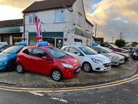 Used Vauxhall Agila 94 HP (69 kW) 2011 Red MPV
