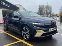 Used Renault Megane E-Tech Iconic 159 kW (217 HP) 2024 Special twotone metallic  midnight blue with dia  Hatchback