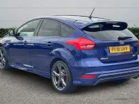 Used Ford Focus ST-Line X 182 HP (133 kW) 2017 Blue Hatchback