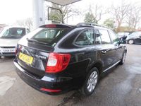 Used Skoda Superb 140 HP (102 kW) 2015 Black Estate