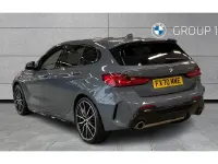 Usado BMW M135 M Sport 306 CV (225 kW) 2020 Gris Utilitario