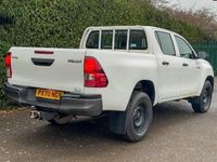 Usado Toyota HiLux Active 150 HP (110 kW) 2020 Branco Pickup