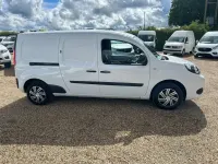 Używany Nissan NV250 S 95 KM (69 kW) 2020 Biały Van