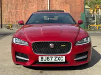 Begagnad Jaguar XF R-Sport 300 HK (220 kW) 2017 Röd Sedan