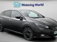 Begagnad Nissan Leaf Tekna 160 kW (218 HK) 2022 Svart Halvkombi