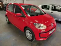 Usado VW up! move up! 59 HP (43 kW) 2014 Vermelho Citadino