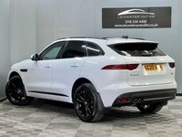 used Jaguar F-Pace 2.0 CHEQUERED FLAG AWD 5d 178 BHP HEATED STEERING WHEEL/ HEATED SEATS