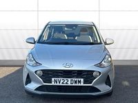 Used Hyundai i10 SE 67 HP (49 kW) 2022 Silver Hatchback