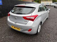 Used Hyundai i30 SE 110 HP (80 kW) 2015 Silver Hatchback