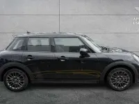 Used Mini Cooper S Hatch 201 HP (147 kW) 2025 Black Hatchback