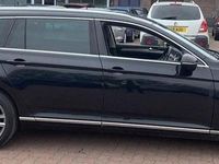 Used VW Passat GT 150 HP (110 kW) 2015 Deep black pearl Estate