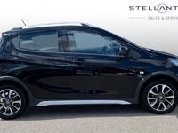 Second-hand Vauxhall Viva Rocks 73 CP (53 kW) 2019 Negru Hatchback