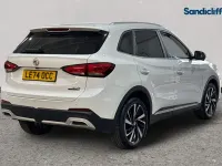 Käytetty MG ZS Trophy 196 HP (144 kW) 2024 Valkoinen Katumaasturi