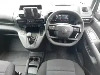 New Citroën Berlingo 100 HP (73 kW) 2026 White MPV