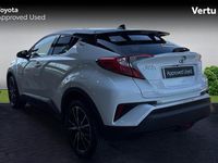 Used Toyota C-HR 116 HP (85 kW) 2018 White SUV