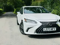 Used Lexus ES300H 2023 White Sedan