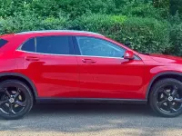 Used Mercedes GLA200 156 HP (114 kW) 2018 Red SUV