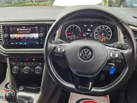 Używany VW T-Roc SE 115 KM (84 kW) 2020 Czarny SUV