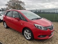 Used Vauxhall Zafira Tourer SRi 170 HP (125 kW) 2018 Red MPV