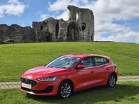 Used Ford Focus Titanium 125 HP (91 kW) 2023 Red Hatchback