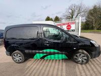 Used Citroën Berlingo 100 HP (73 kW) 2018 Black MPV