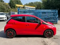 Used Toyota Aygo X-play 68 HP (50 kW) 2014 Red Hatchback