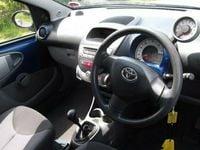 Begagnad Toyota Aygo 2007 Halvkombi