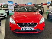 Used Volvo V40 R-Design 190 HP (139 kW) 2017 Red Hatchback
