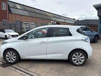 Used Renault Zoe Dynamique 64 kW (88 HP) 2016 Hatchback