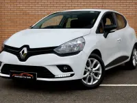 Used Renault Clio Play 2018 White Hatchback