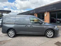 Begagnad VW Caddy Maxi Pro 122 HK (89 kW) 2021 Grå Minibuss