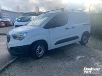 Usado Vauxhall Combo 100 HP (73 kW) 2023 Branco Van