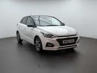 Used Hyundai i20 84 HP (61 kW) 2019 White Hatchback