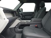 Used Land Rover Defender SE Dynamic 249 HP (183 kW) 2024 Silicon silver Estate