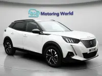 Używany Peugeot e-2008 GT 98 kW (134 KM) 2021 Biały SUV