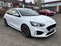 Used Ford Focus ST-Line X 125 HP (91 kW) 2019 White Hatchback