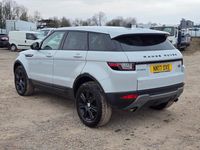 Used Land Rover Range Rover evoque SE 150 HP (110 kW) 2017 White SUV