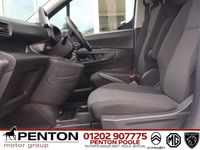 Used Vauxhall Combo S 100 HP (73 kW) 2024 White MPV