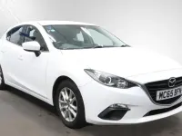 Used Mazda 3 165 HP (121 kW) 2015 White Hatchback