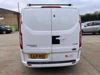 Used Ford Transit Custom Limited 130 HP (95 kW) 2021 White Van