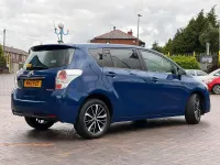 Used Toyota Verso Design 132 HP (97 kW) 2017 Blue MPV