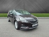 Usado Vauxhall Zafira Tourer Design Edition 140 HP (102 kW) 2016 Castanho Monovolume
